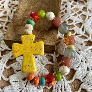 Hand crafted stretch Bracelet.